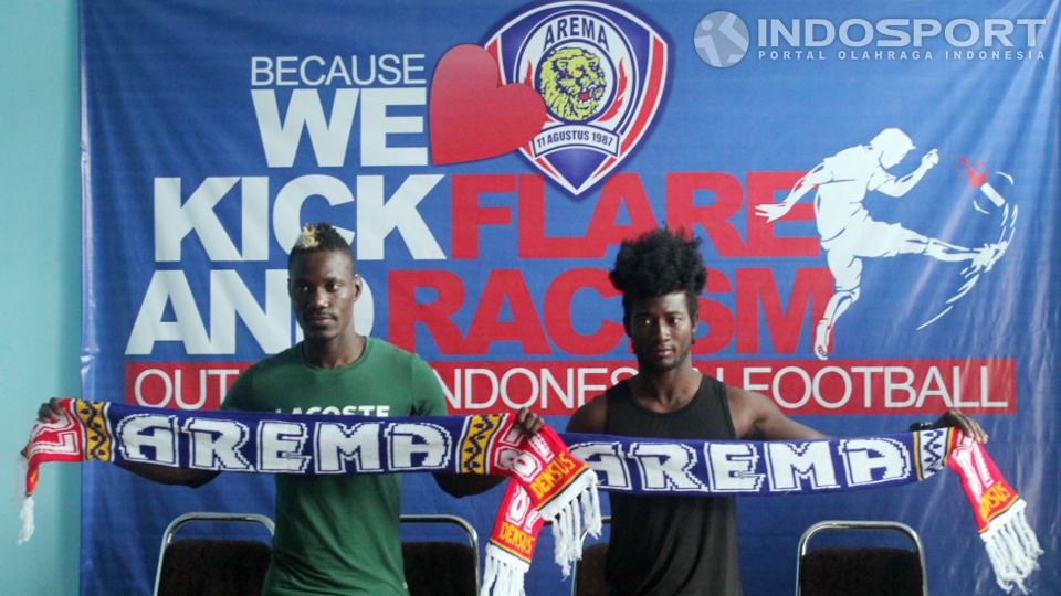 Sengbah Kennedy (kanan) dan Abblode Yao Rudy - INDOSPORT